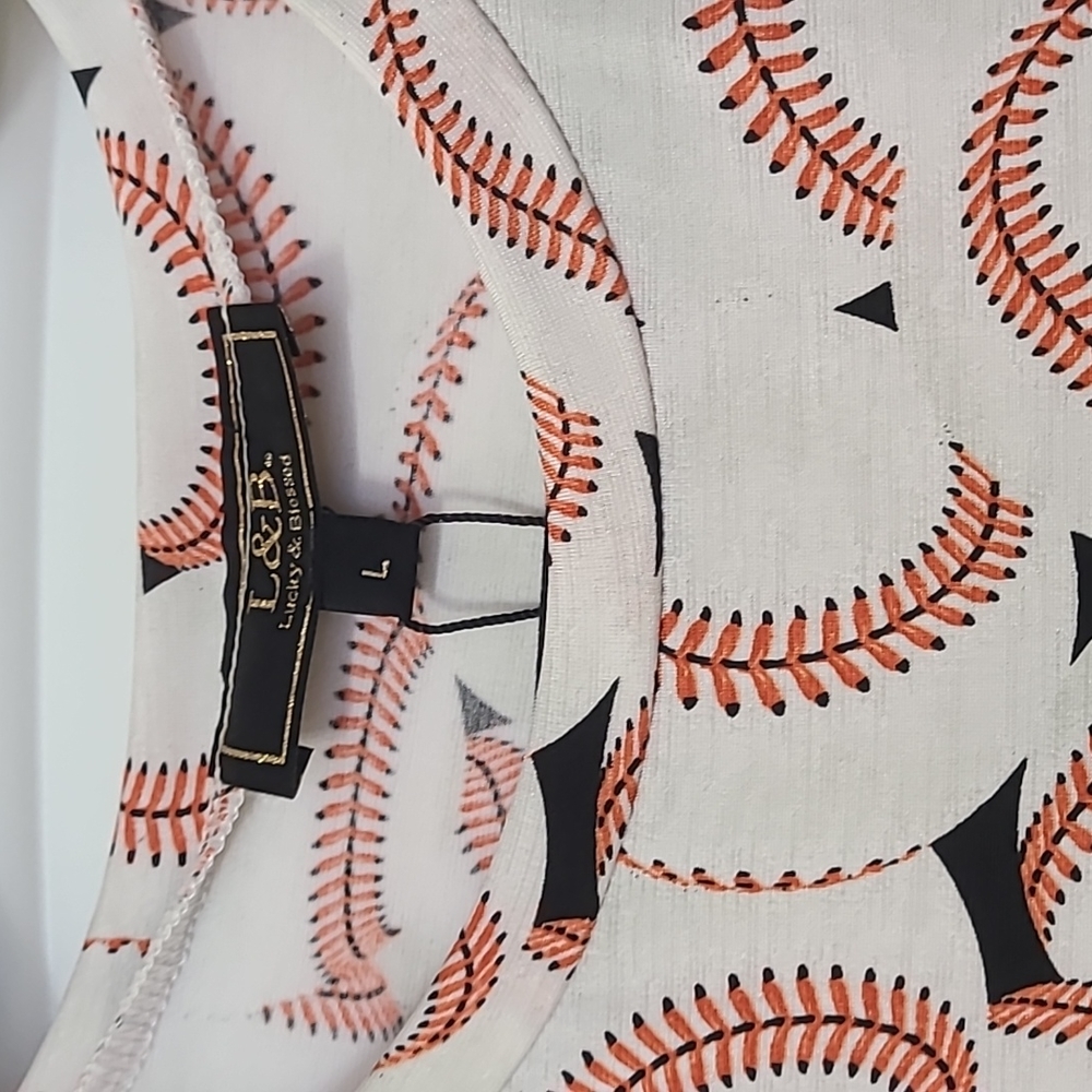 L&B Baseball Top - Picture 2 of 3